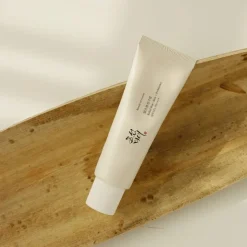 Crème Solaire Hydratante SPF 50+ Relief Sun : Riz + Probiotiques / 50ml