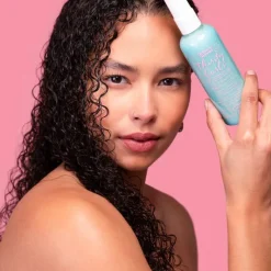 Lotion coiffante hydratante Thirsty Curls – Hydratation, définition, antifrizz / 150ml