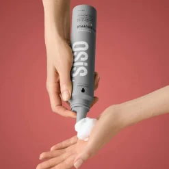 Mousse définition boucles – fixation légère, rebond, hydratation / 200ml