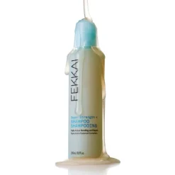 Shampoing réparation Super Strength Triple Action / 250ml