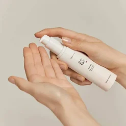 Sérum Solaire Hydratant SPF 50+ Ginseng Moist Sun Serum / 50ml