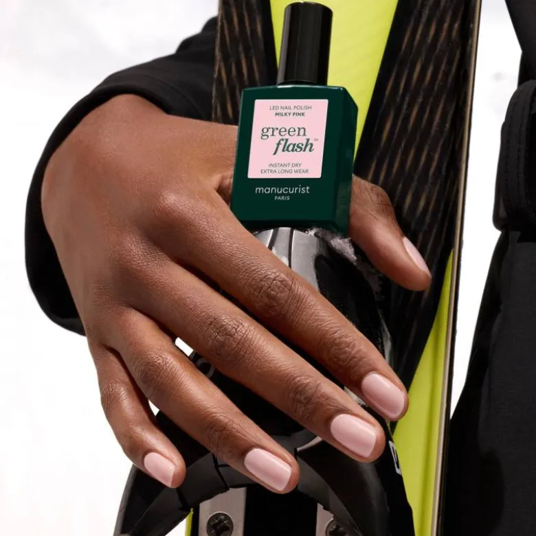 Vernis semi-permanent Green Flash Milky Pink / 15g